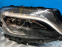 Laden Sie das Bild in den Galerie-Viewer, Frontscheinwerfer Mercedes-Benz W176 A1769069000 A1769068900 Ein Satz Headlight SCH4774524142xf