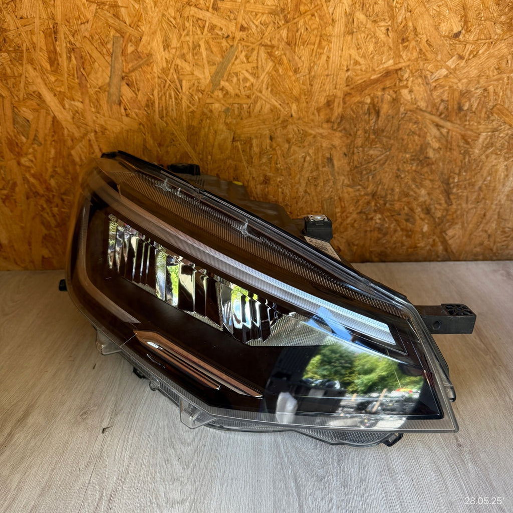Frontscheinwerfer VW Taigo 2G7941005A 2G7941006A LED Ein Satz Headlight