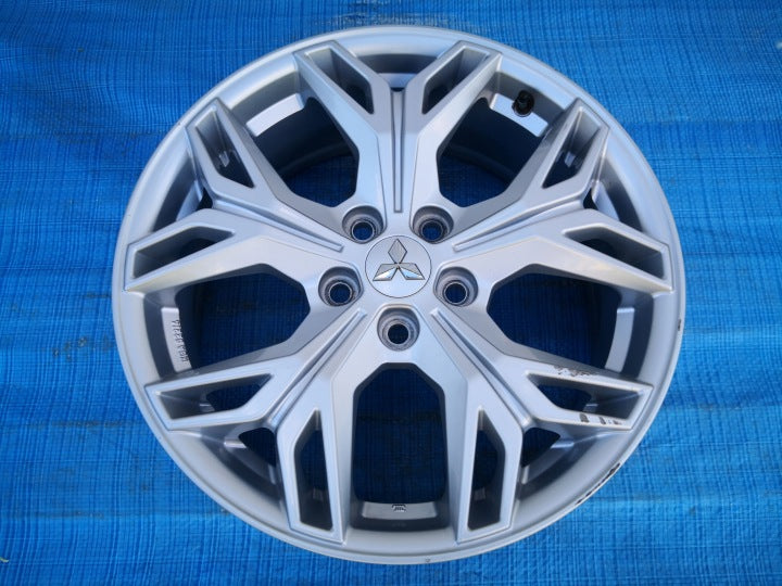 1x Alufelge 18 Zoll 7.0" 5x114.3 38ET MZ315060 Mercedes-Benz Outlander I FEL5382009635ro