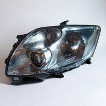 Laden Sie das Bild in den Galerie-Viewer, Frontscheinwerfer Toyota Auris Xenon Links Scheinwerfer Headlight