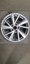 Load image into Gallery viewer, 1x Alufelge 17 Zoll 7.0" 5x112 45ET 81A601025C Audi Q2 Rim Wheel FEL3270726162qa