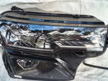 Laden Sie das Bild in den Galerie-Viewer, Frontscheinwerfer Skoda Karoq 57B941036B LED Rechts Scheinwerfer Headlight SCH5838119522rm