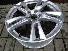 Laden Sie das Bild in den Galerie-Viewer, 1x Alufelge 18 Zoll 7.5&quot; 5x108 50,5ET Glanz Silber 31362866 Volvo Xc60 Ii