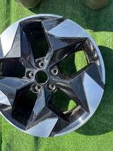 Laden Sie das Bild in den Galerie-Viewer, 1x Alufelge 18 Zoll 7.0&quot; 5x114.3 403002401R Renault Rim Wheel