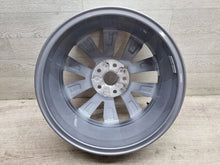 Laden Sie das Bild in den Galerie-Viewer, 1x Alufelge 17 Zoll 5x112 2GA601025P VW T-Roc Rim Wheel FEL2666356959da