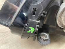 Load image into Gallery viewer, Frontscheinwerfer VW Golf Sportsvan 517941082 LED Rechts Scheinwerfer Headlight SCH3036002905nz