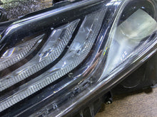 Laden Sie das Bild in den Galerie-Viewer, Frontscheinwerfer Toyota Camry 33-233 Links Scheinwerfer Headlight SCH7641015307mz