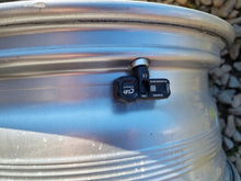 Load image into Gallery viewer, 4x Alufelge 17 Zoll 7.0" 5x112 44ET Glanz Silber 56R7805 Mercedes-Benz W213 FEL3360815688pz