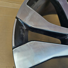 Load image into Gallery viewer, 1x Alufelge 17 Zoll 7.5" 5x112 45ET Glanz Schwarz 2GA601025AF VW T-Roc Troc FEL2898278721kl