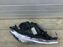 Laden Sie das Bild in den Galerie-Viewer, Frontscheinwerfer BMW F31 747130602 Rechts Scheinwerfer Headlight SCH1289904011ae