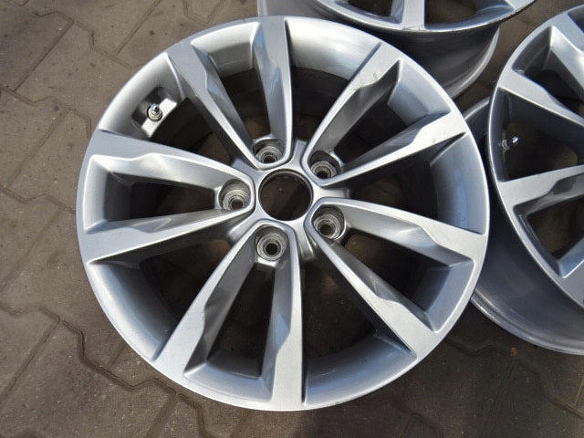 1x Alufelge 16 Zoll 7.0" 5x114.3 Hyundai Rim Wheel FEL6287080422sp