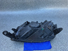 Laden Sie das Bild in den Galerie-Viewer, Frontscheinwerfer Seat Fabia III 6V1941016D LED Rechts Scheinwerfer Headlight