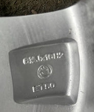 Laden Sie das Bild in den Galerie-Viewer, 1x Alufelge 16 Zoll 6.5&quot; 5x112 50ET 1Z0601025T Skoda Octavia Rim Wheel