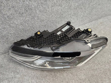 Laden Sie das Bild in den Galerie-Viewer, Frontscheinwerfer VW Caddy I 2K8941035 LED Links Scheinwerfer Headlight SCH6106823948du