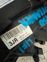 Laden Sie das Bild in den Galerie-Viewer, Frontscheinwerfer Mitsubishi Outlander I 8301C204 Xenon Rechts Headlight SCH8564589237gi