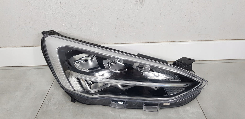 Frontscheinwerfer Ford Focus JX7B-13E014-AE LED Rechts Scheinwerfer Headlight