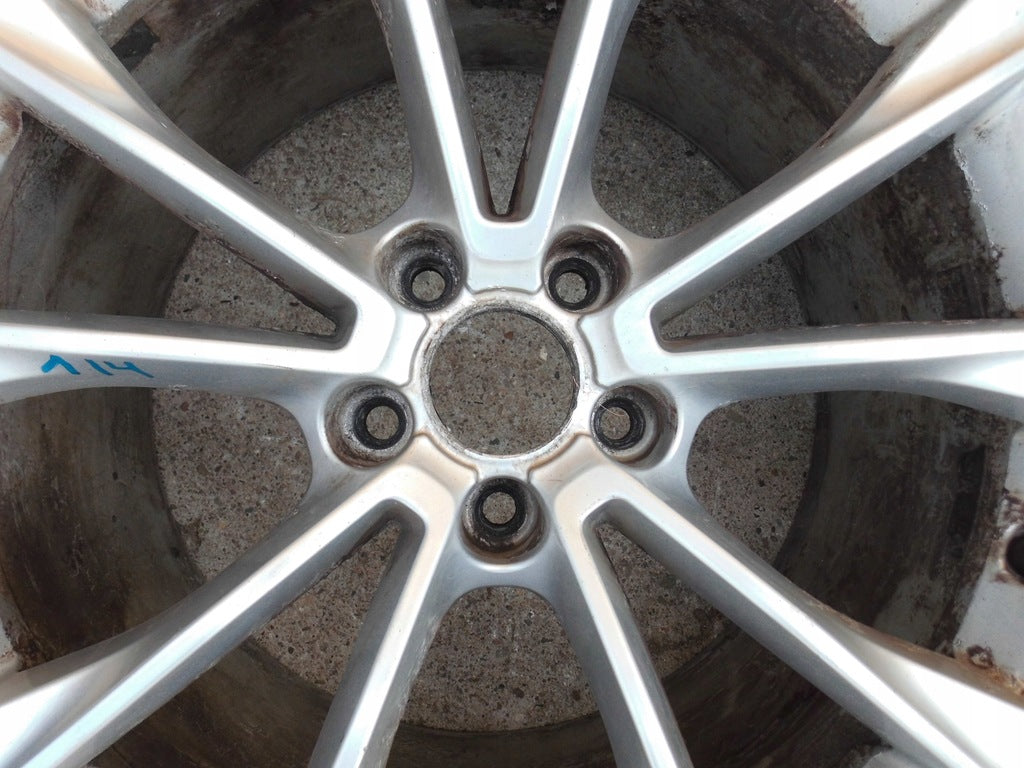 1x Alufelge 18 Zoll 8.5" 5x112 29ET Glanz Silber 8T0601025CA Audi A4 B8 FEL7623597024kh