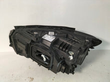 Laden Sie das Bild in den Galerie-Viewer, Frontscheinwerfer Mercedes-Benz W247 A2479062603 Rechts Scheinwerfer Headlight SCH2906129129dk