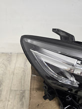 Laden Sie das Bild in den Galerie-Viewer, Frontscheinwerfer Mazda 6 Gj GRF5-51040 Full LED Ein Stück (Rechts oder Links)