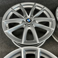 Load image into Gallery viewer, 4x Alufelge 18 Zoll 8.5" 5x112 44ET Glanz Silber 6880684 BMW X5 G05 X6 G06 FEL1339807583ni