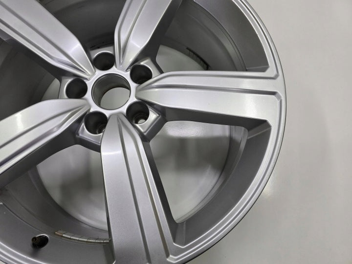 1x Alufelge 20 Zoll 9.0" 5x112 38ET 4KE601025S Audi E-Tron Rim Wheel FEL2339379679xj