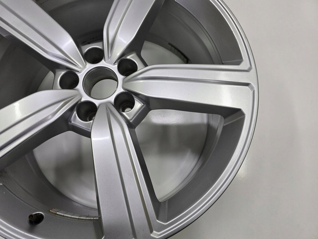 1x Alufelge 20 Zoll 9.0" 5x112 38ET 4KE601025S Audi E-Tron Rim Wheel FEL2339379679xj