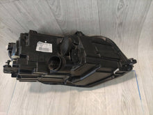 Load image into Gallery viewer, Frontscheinwerfer VW Caddy III 2K1941015 Links Scheinwerfer Headlight SCH1934830849ys