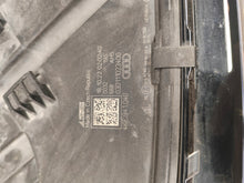 Laden Sie das Bild in den Galerie-Viewer, Frontscheinwerfer Audi E-Tron 4KE941040 LED Ein Stück (Rechts oder Links) SCH1367893484qh