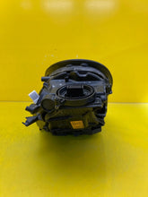 Laden Sie das Bild in den Galerie-Viewer, Frontscheinwerfer Porsche Boxster Cayman 981 98163113206 Xenon Rechts Headlight SCH9418283903rs