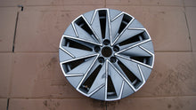 Load image into Gallery viewer, 1x Alufelge 17 Zoll 6.5" 5x100 40ET Matt Grau 658601025 Skoda Kamiq Rim Wheel FEL8815740816tp