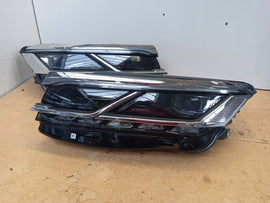 Frontscheinwerfer VW Touareg 761941081 Full LED Ein Satz Scheinwerfer Headlight