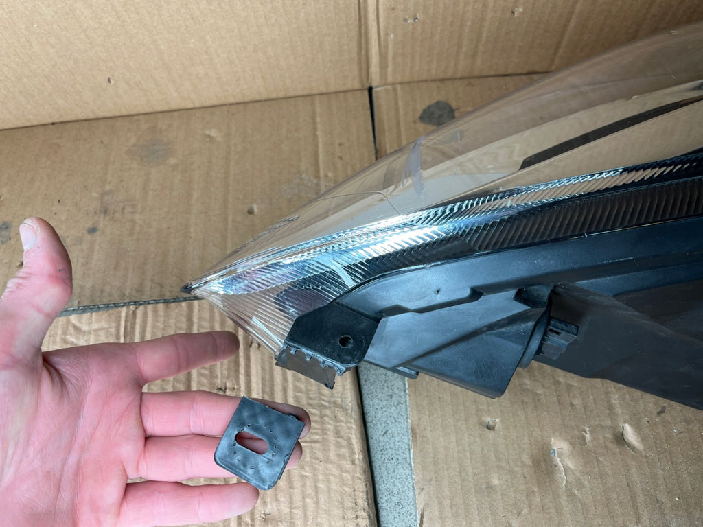Frontscheinwerfer Ford Fiesta I L1BB-13100-CD Rechts Scheinwerfer Headlight SCH9936141952qt
