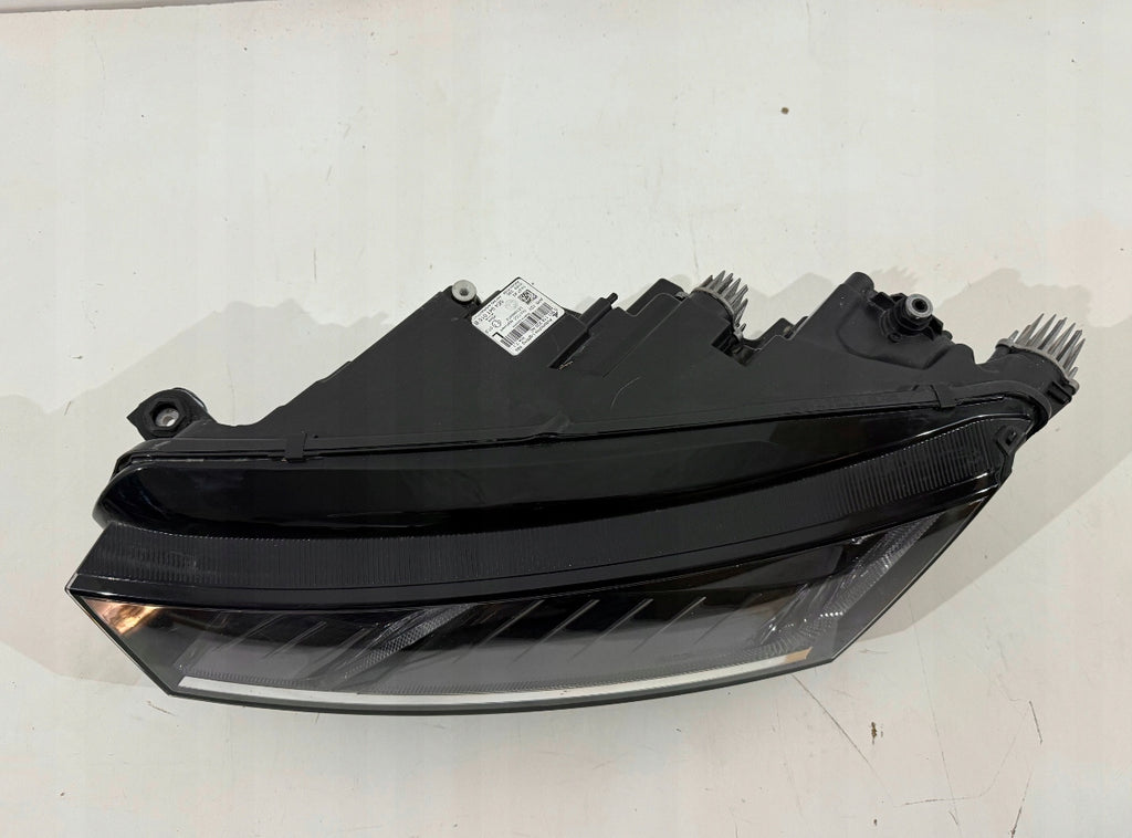 Frontscheinwerfer Skoda Octavia 5E4941015B Links Scheinwerfer Headlight SCH1005508791km