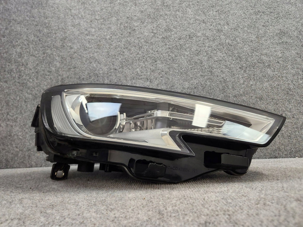 Frontscheinwerfer Audi A3 8V0941006E Xenon Rechts Scheinwerfer Headlight SCH3427515400yt
