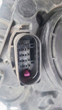 Laden Sie das Bild in den Galerie-Viewer, Frontscheinwerfer Skoda Yeti 5L1941016D Rechts Scheinwerfer Headlight SCH4368698515gr