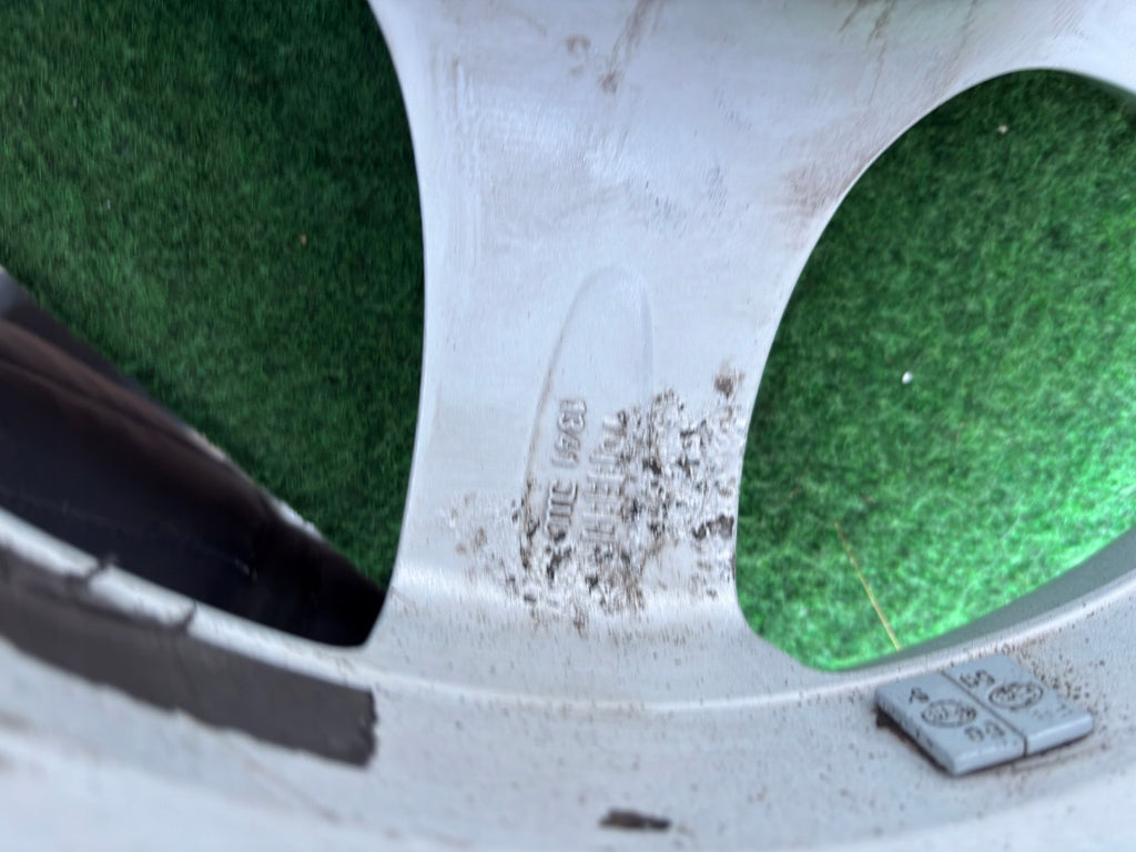 1x Alufelge 16 Zoll 6.5" 5x112 50ET KBA45819 Audi Golf Rim Wheel