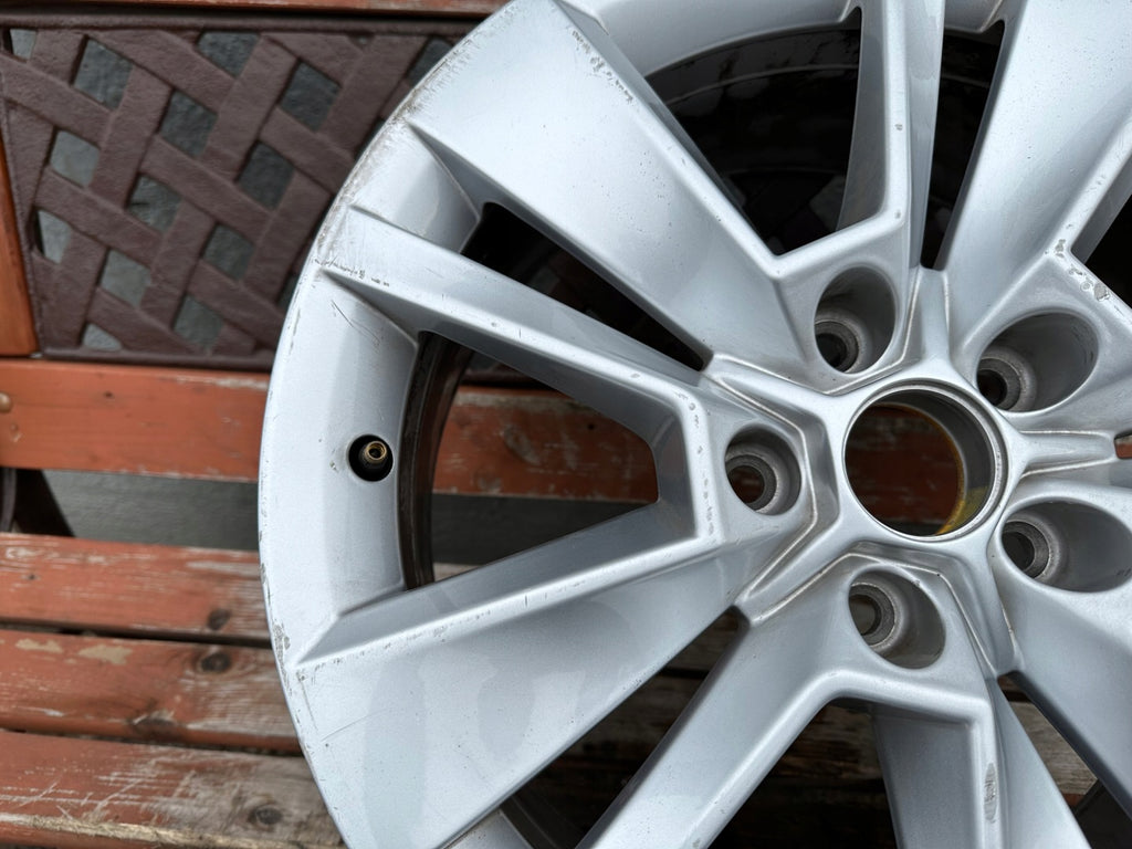 1x Alufelge 17 Zoll 7.0" 5x112 45ET Glanz Silber 57A601025C Skoda Karoq FEL4015836573dv