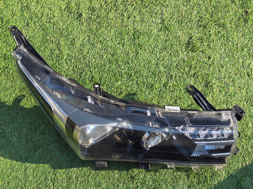 Frontscheinwerfer Toyota Corolla 81110-02E70-00 Rechts Scheinwerfer Headlight SCH2989308573me