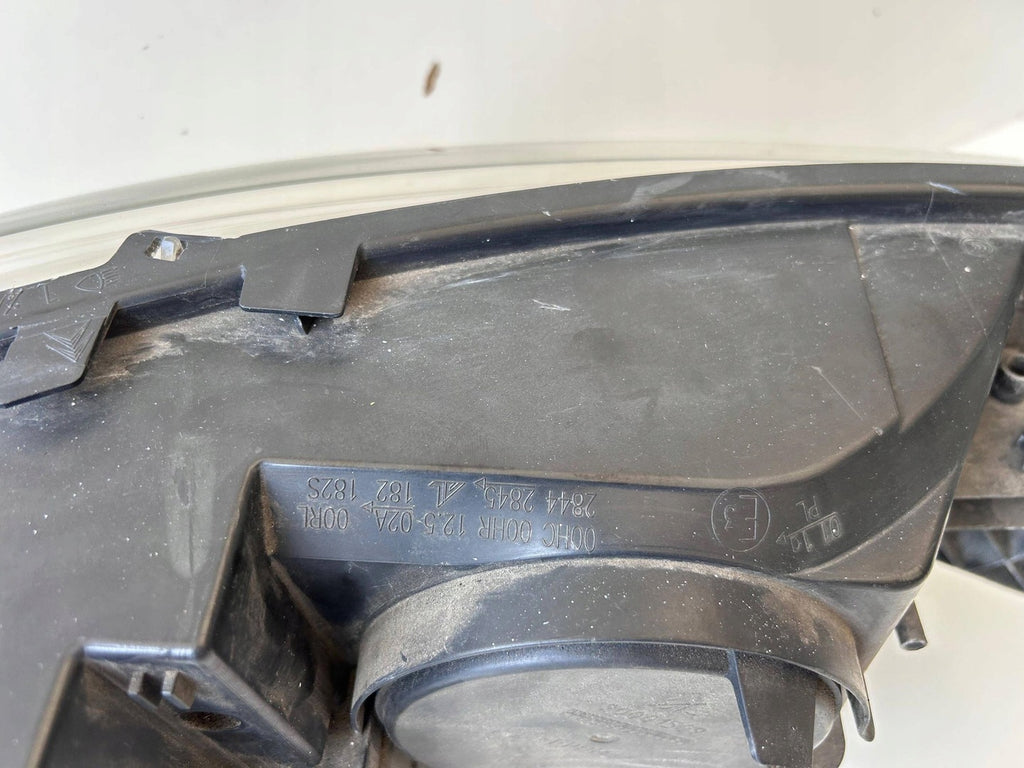 Frontscheinwerfer Citroën C4 II MCJ23820 Ein Stück (Rechts oder Links) Headlight