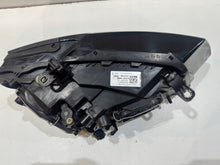 Laden Sie das Bild in den Galerie-Viewer, Frontscheinwerfer Audi Q5 8R0941005C 8R0941043 Xenon Links Headlight SCH8326892436gy