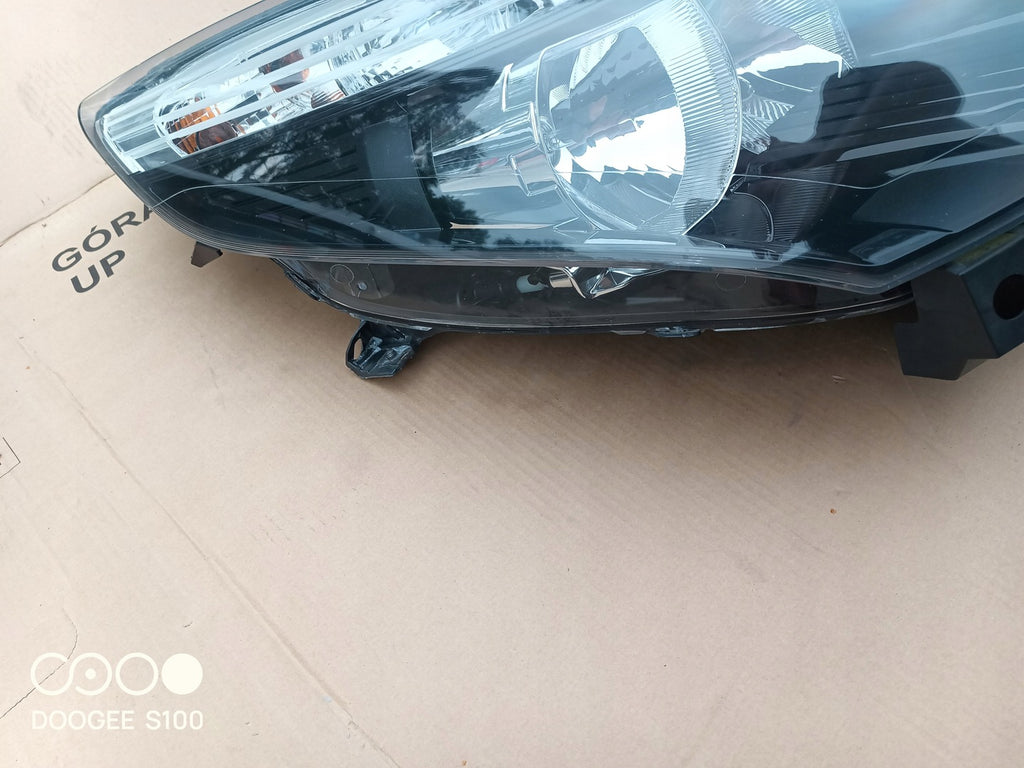 Frontscheinwerfer Renault Scenic 89902926 Ein Satz Scheinwerfer Headlight