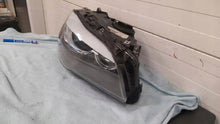 Laden Sie das Bild in den Galerie-Viewer, Frontscheinwerfer BMW 5 F11 F10 A8720325219 Vorderseite Scheinwerfer Headlight SCH6055654777de