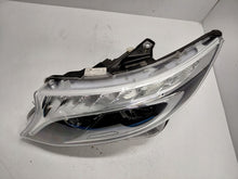 Laden Sie das Bild in den Galerie-Viewer, Frontscheinwerfer Mercedes-Benz W447 A4479061401 Full LED Links Headlight SCH8852201671ad
