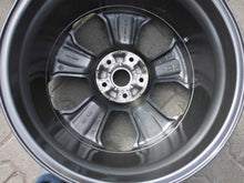 Laden Sie das Bild in den Galerie-Viewer, 1x Alufelge 19 Zoll 7.5" 5x114.3 49 5ET Glanz 52910-C5710 Kia Sorento I FEL5133234685jy