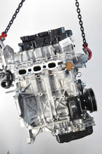 Laden Sie das Bild in den Galerie-Viewer, Motor Peugeot 308 III HN09 HPY 1.2 THP 136PS 100kW 9TKm 2024 Benzin Unkomplett