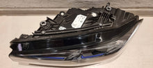 Load image into Gallery viewer, Frontscheinwerfer BMW 3 7886659-03 LED Links Scheinwerfer Headlight SCH3981779457cu