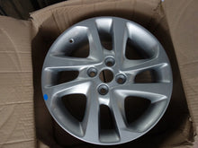 Load image into Gallery viewer, 1x Alufelge 16 Zoll 6.0" 4x100 48ET Glanz Silber 95192368 Opel Karl Rim Wheel FEL3296639925wj