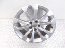 Laden Sie das Bild in den Galerie-Viewer, 1x Alufelge 18 Zoll 8.0" 5x112 39ET Glanz Silber 8R0601025BM Audi Q5 Rim Wheel FEL3258285408ij