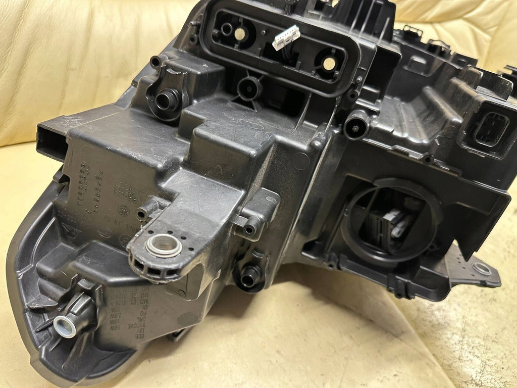 Frontscheinwerfer BMW X1 5A9A236-01 Vorderseite Scheinwerfer Headlight SCH8676129508fb