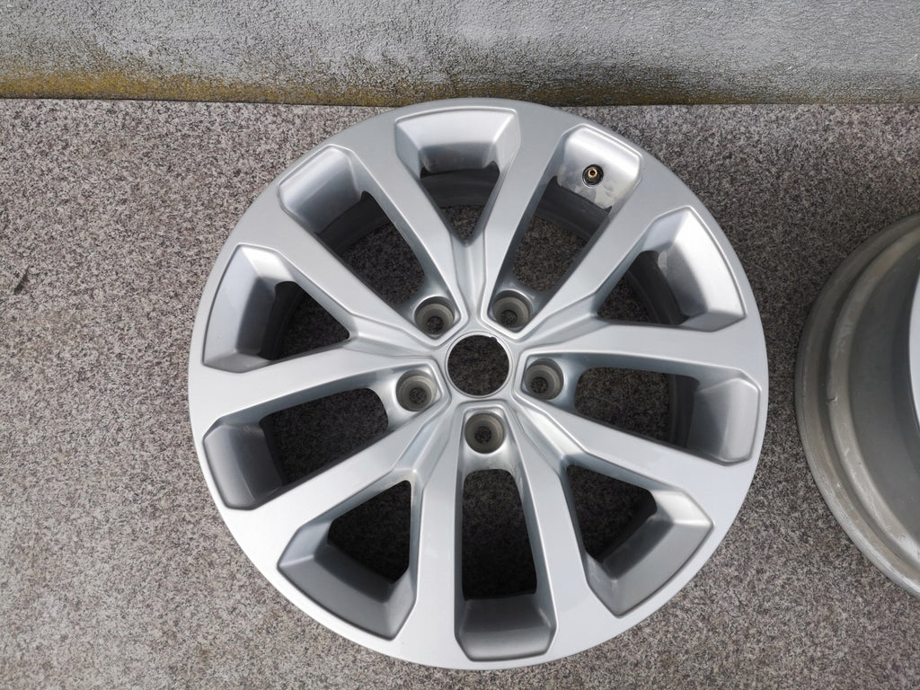 1x Alufelge 17 Zoll 7.0" 5x114.3 40ET 403008177R Renault Megane 1 Rim Wheel FEL4797981973fd